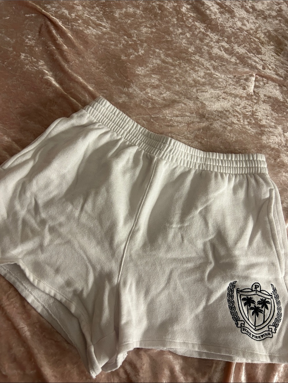 PINK Victoria's Secret White Athletic Elastic-Waist Shorts with Crest